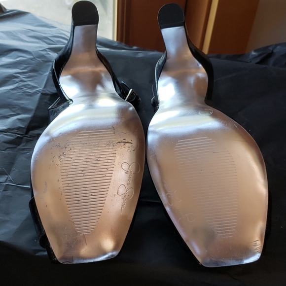 Open toe Jessica Simpson heels with buckle - Picture 4 of 6